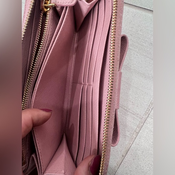 PRADA Authentic Saffiano Leather Long Wallet, Orchidea Pink - Picture 4 of 13